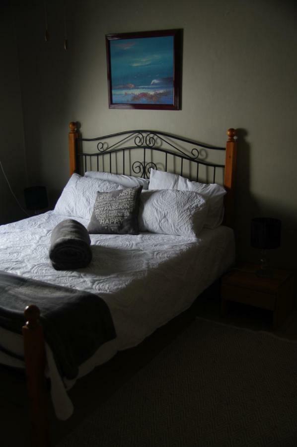 Selkiebnb Bed & Breakfast Walvis Bay Bagian luar foto